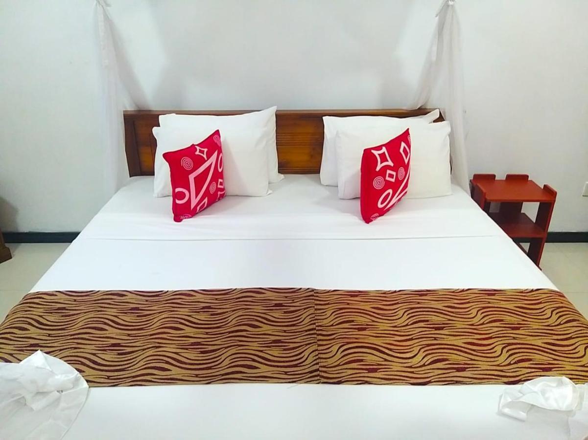 Sahana Sri Villa ベントータ エクステリア 写真